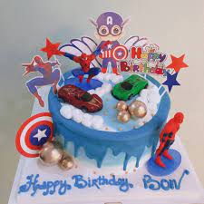 bánh kem sinh nhật cho bé trai